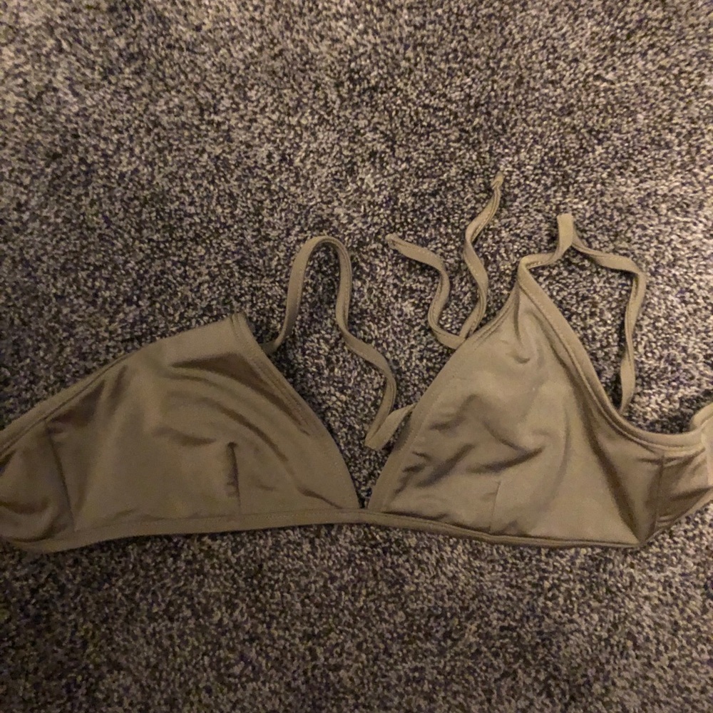 Bikini top